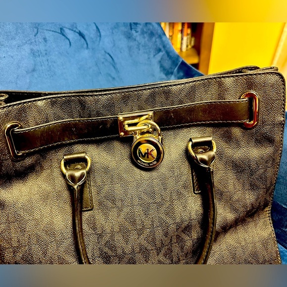 MICHAEL KORS VINTAGE HAMILTON PURSE - Picture 3 of 10